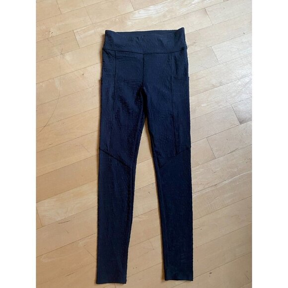 TWENTY Montreal BNWOT Womens "Caimen" Crocodile Legging size Medium NEW  Active - Picture 2 of 5
